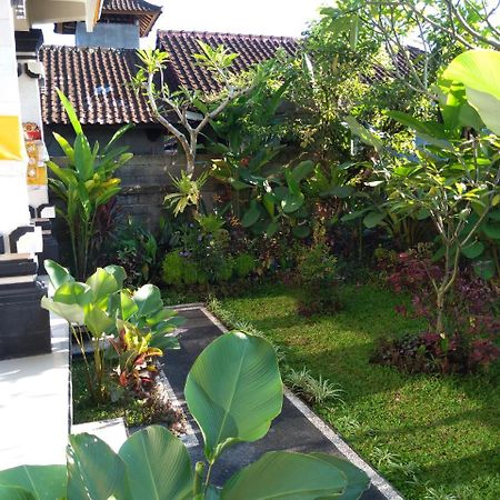 Omank Agus Homestay อูบุด ภายนอก รูปภาพ